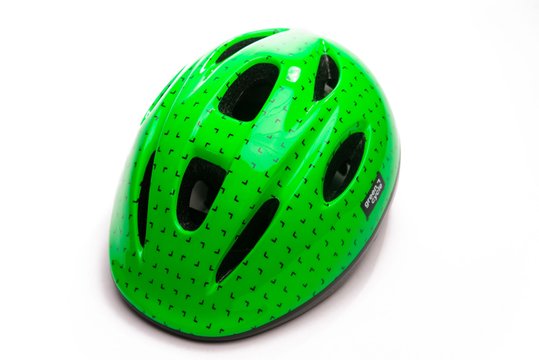 Шолом дитячий Green Cycle FLASH розмір 48-52см зелено-чорний лак