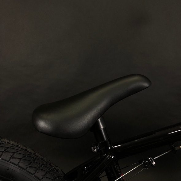 Купити Велосипед BMX 20" Outleap Revolt Black 2022, чорний з доставкою по Україні