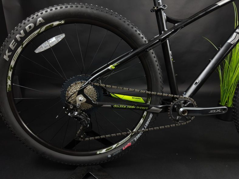 Купити 20" Haro 2018 DoublePeak 29 Expert SG Black/Charcoal з доставкою по Україні