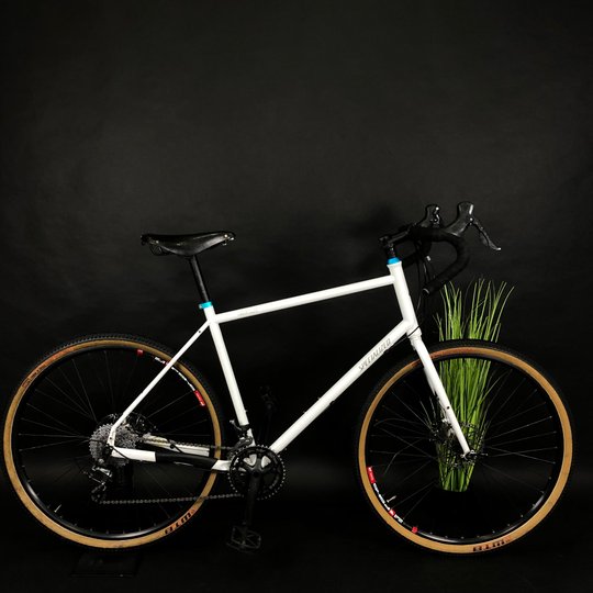 Купити Велосипед вживаний 28" Specialized Awol CroMo туринг, 60 рама, білий з доставкою по Україні