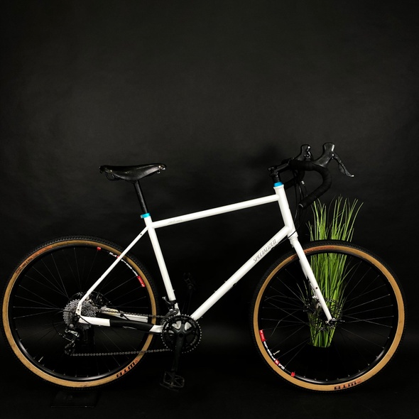 Купить Велосипед б/у 28" Specialized Awol CroMo туринг, 60 рама, белый с доставкой по Украине