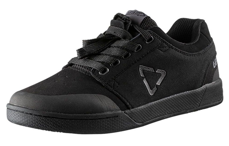 Купить Взуття LEATT 2.0 Flat Shoe (Black), 10 с доставкой по Украине