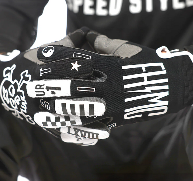 Перчатки FASTHOUSE Speed Style The Bird Glove, Black/White - SM