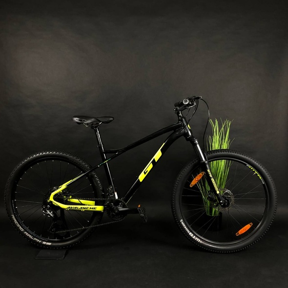 Купити Велосипед вживань 27,5" GT Avalanche (М) чорно-зелений з доставкою по Україні