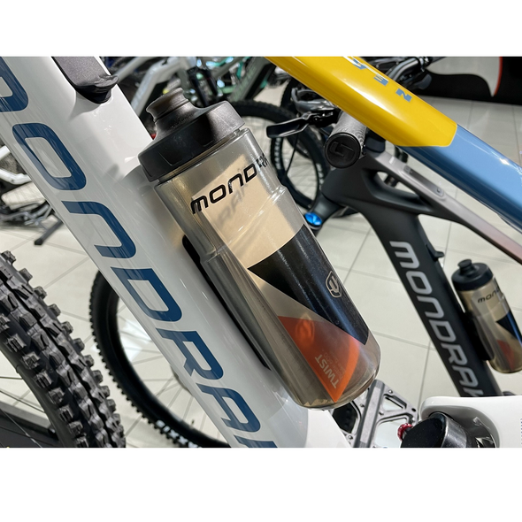 Купить Фляга MONDRAKER FIDLOCK, 600ML (MONDRAKER CUSTOM DESIGN) + MAGNETIC BASE KIT с доставкой по Украине