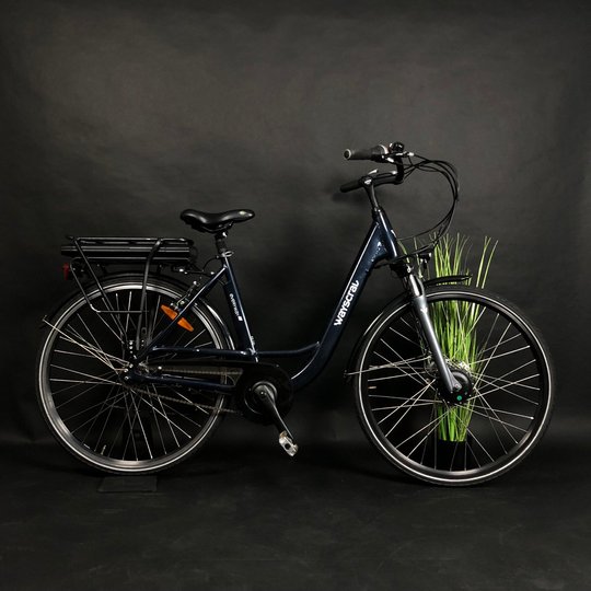 Купити Велосипед вживаний електро 28" жіночий темно-синій (без зарядки) з доставкою по Україні