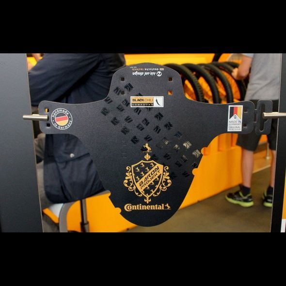 Купити Покришка безкамерна Continental Der Baron Projekt 27.5 " x2. 6, чорна, складна, ProTection Apex, Skin з доставкою по Україні