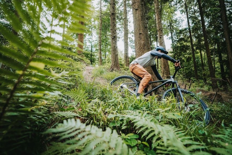 Купити Велосипед Merida BIG.TRAIL 600 II1 ,DEEP FOREST GREEN(WHITE) з доставкою по Україні