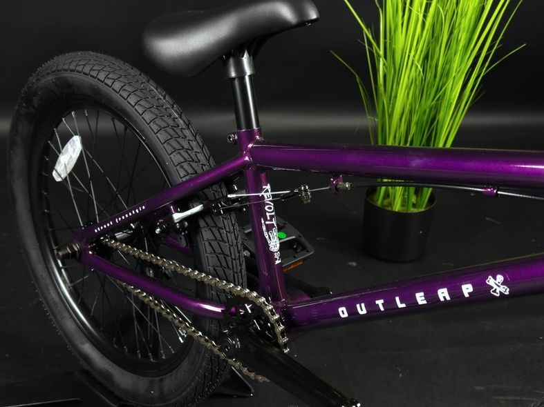 Купити Велосипед BMX 20" Outleap Revolt Plum 2022, фіолетовий з доставкою по Україні