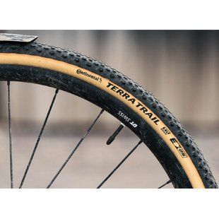 Купити Покришка безкамерна Continental Terra Trail ProTection 28 | / 700 x 40C / 28 x 1.50 black / cream, складна skin з доставкою по Україні