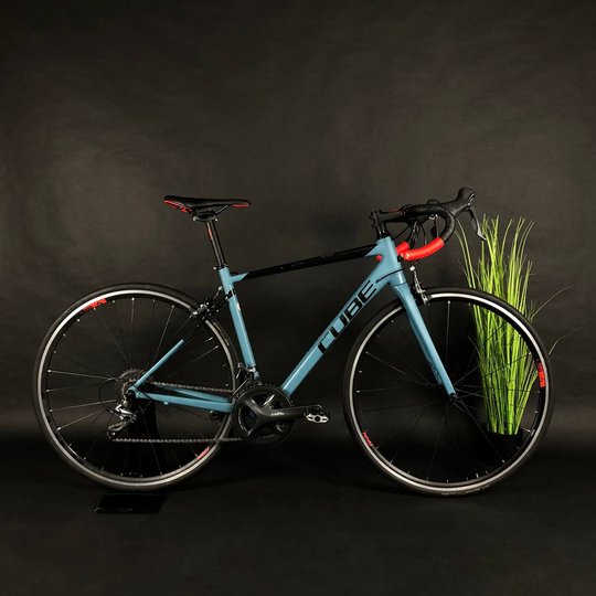 Купити Велосипед б/в 28" Cube Attain Claris Carbon шосе голубий з доставкою по Україні