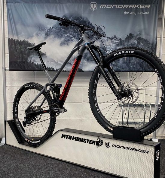 Купить Велосипед MONDRAKER FOXY 29" T-M, Black / Nimbus Grey / Flame Red (2023/2024) с доставкой по Украине