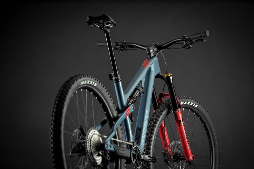 Купити Велосипед MERIDA ONE-FORTY 6000,LONG,GREY(BLACK/SILVER) з доставкою по Україні