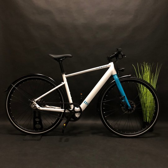 Купити Велосипед вживаний 28" Tenways E-bike біло-голубий (із зарядкою) з доставкою по Україні