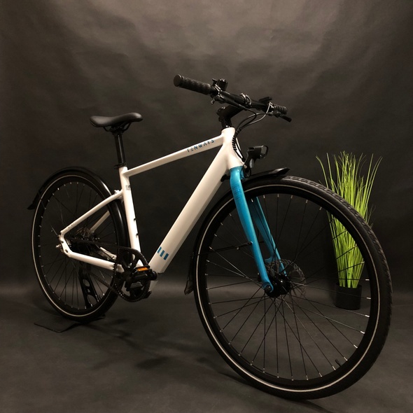 Купить Велосипед б/у 28" Tenways E-bike бело-голубой M/L (с зарядкой) с доставкой по Украине