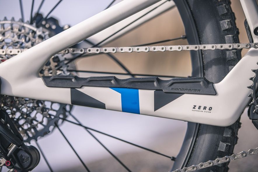 Купити Електровелосипед MONDRAKER CRAFTY Carbon RR S 29" 160mm, 600Wh Bosch CX Smart, Black, ML з доставкою по Україні