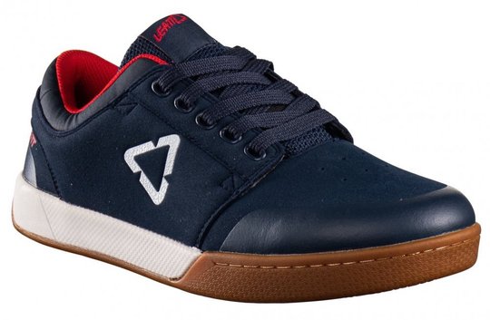 Купити Вело обувь LEATT Shoe 2.0 Flat (Onyx), 10.5 (3022101547) з доставкою по Україні