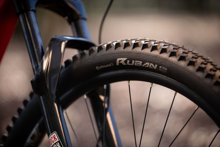 Купить Покрышка Continental Ruban 29" | 29 x 2.60 Черная, не складная с доставкой по Украине