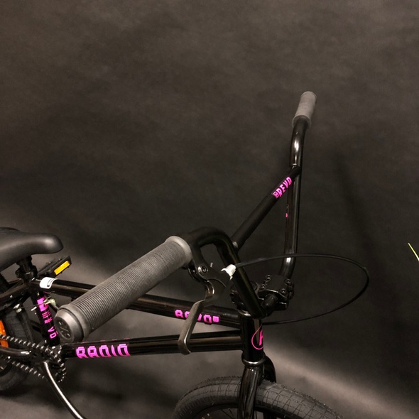 Купить Велосипед BMX 20" Radio Revo 20.4", черный глянцевый с розовым 2021 с доставкой по Украине