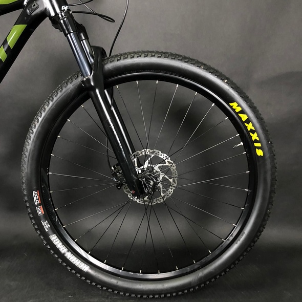 Купити Велосипед вживання 29" Giant TERRAGO M чорний з доставкою по Україні
