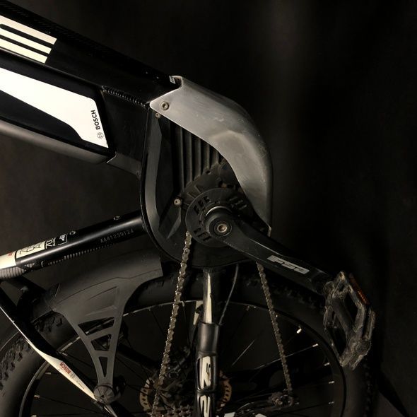 Купити Велосипед вживань 27,5" Bulls e-bike, 46 рама, чорно-білий (із зарядкою) з доставкою по Україні