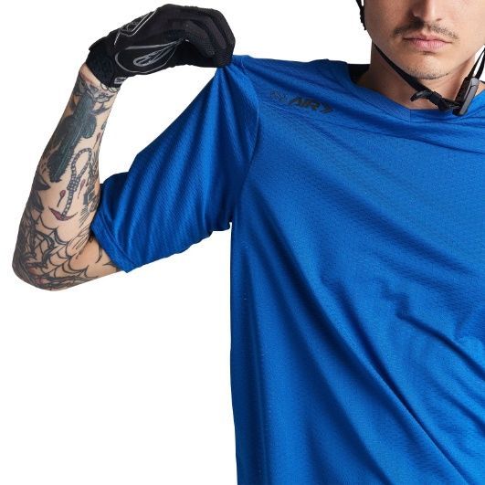 Купити Джерсі TLD SKYLINE AIR SS JERSEY MONO [TRUE BLUE] XL з доставкою по Україні