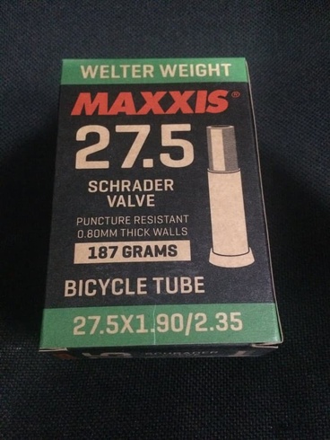 Купить Камера Maxxis 27.5x1.90-2.35 Welter Weight 48mm Schrader Valve (AV) с доставкой по Украине