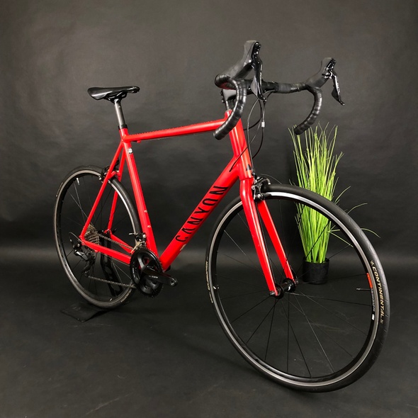 Купити Велосипед шосейний вживання 28" Canyon шосер червоний з доставкою по Україні